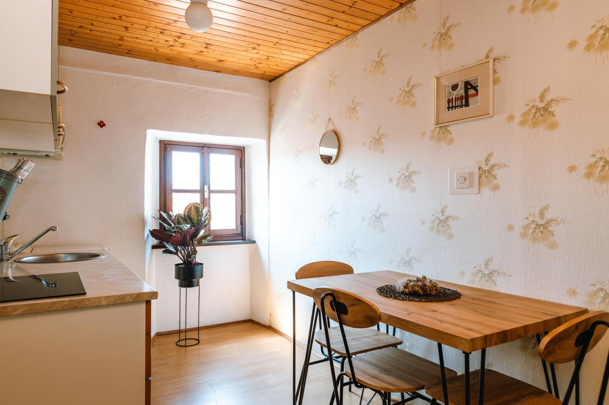 Apartment Valetovi Štanjel Esterno foto
