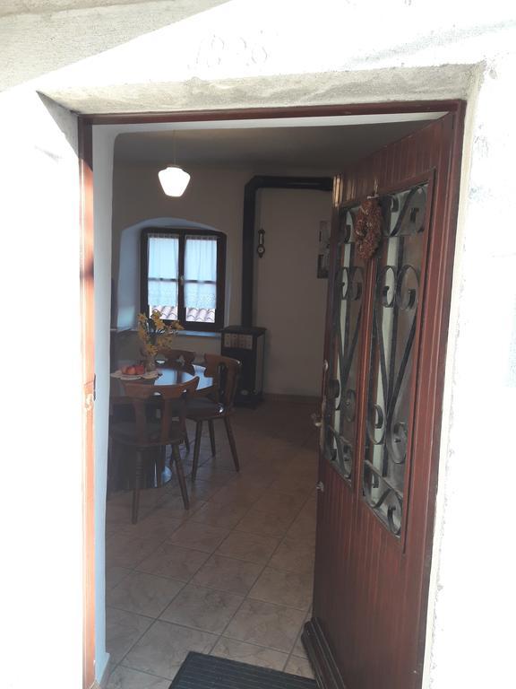 Apartment Valetovi Štanjel Esterno foto